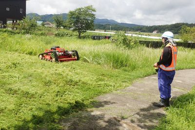 軽作業・草刈り<br>〈移住先で人気の岐阜県白川村／福利厚生充実！社宅有〉<br>【Uターン、Iターン活躍中】 | 中途採用